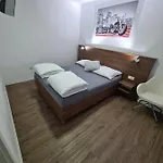 Zwei A 3*