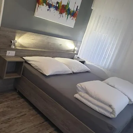 Guest house Zwei A Leverkusen