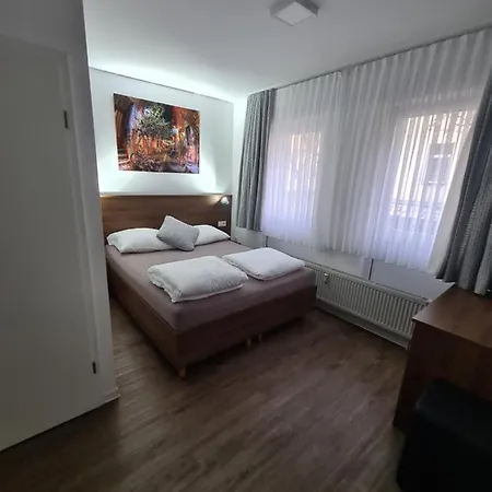 Zwei A 3* Leverkusen