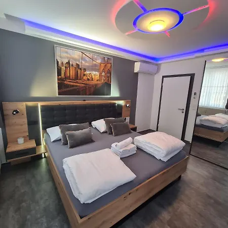 Zwei A Gasthuis 3*