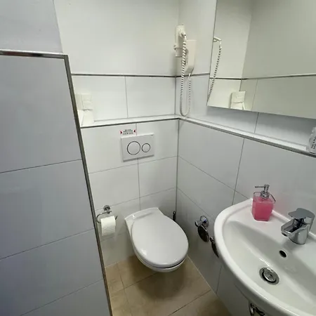 招待所 Zwei A 勒沃库森