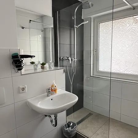 Zwei A 3* Leverkusen