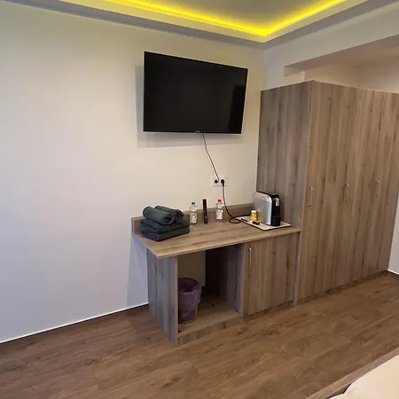 Zwei A 3* Leverkusen