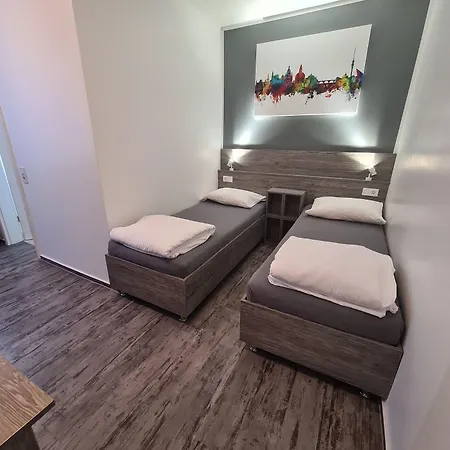 Zwei A 3* 勒沃库森