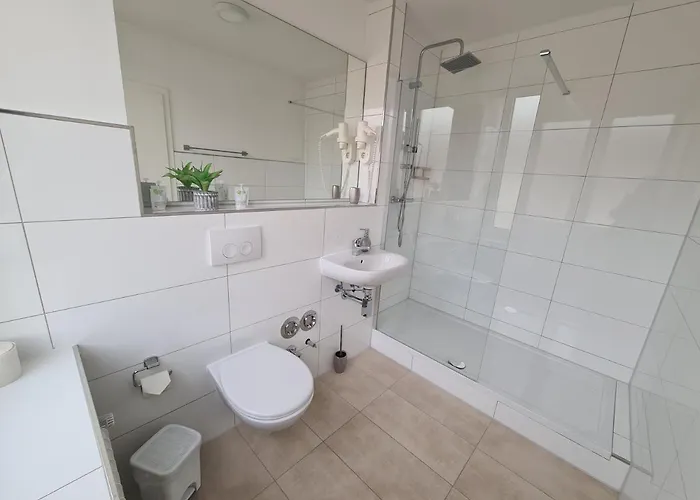 Zwei A Guest house 3*