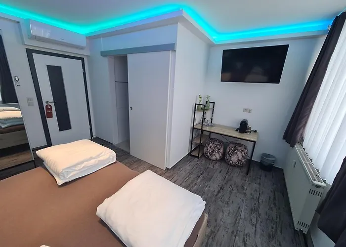 Zwei A Guest house Leverkusen