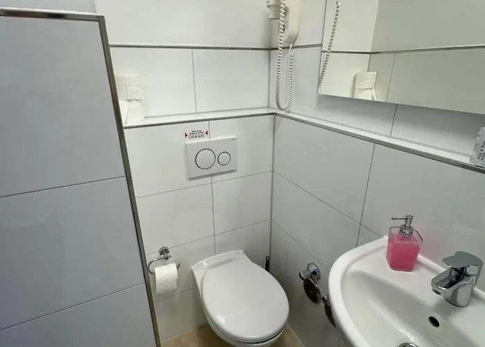 Guest house Zwei A Leverkusen