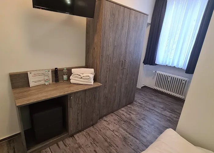 Zwei A Guest house Leverkusen